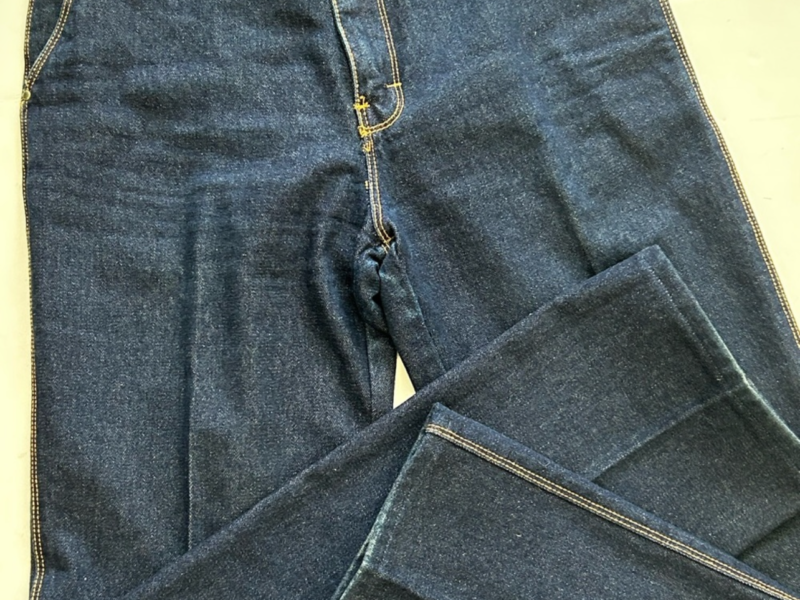 Vintage Brittania Pentimento junior denim jeans Size 11 Made in Hongkong 100% cotton