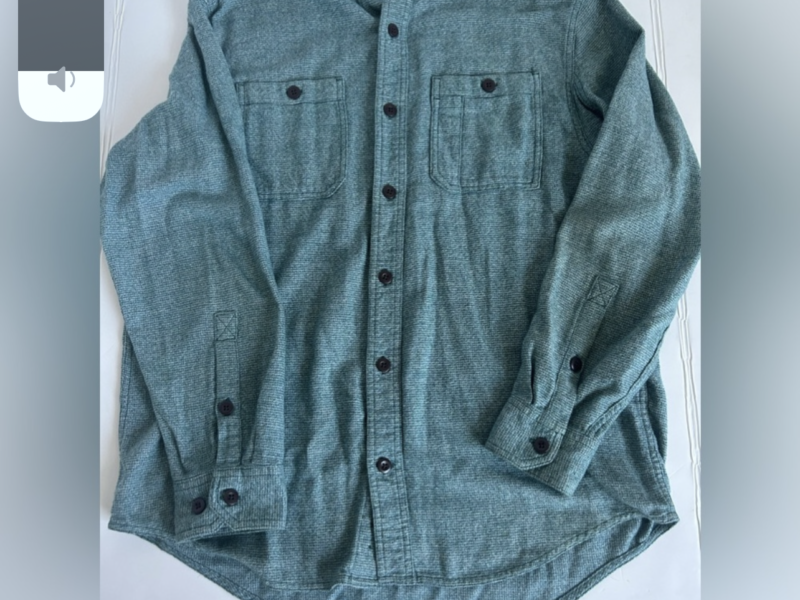 Duluth Trading Co relaxed fit long button down shirt M