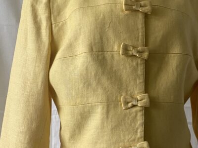 Preowned vintage Kay Unger New York Size 13 Yellow Linen Suit Dress