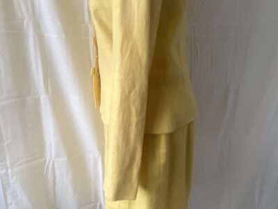 Preowned vintage Kay Unger New York Size 13 Yellow Linen Suit Dress