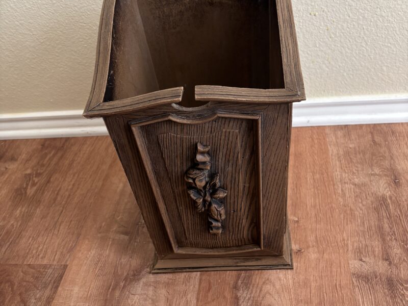 Vintage Syroco wood grain planter or wastebasket