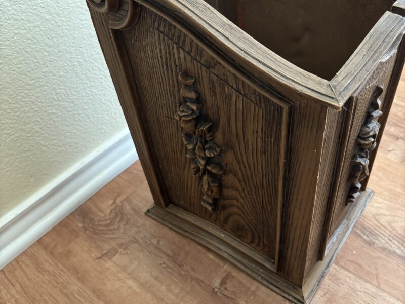 Vintage Syroco wood grain planter or wastebasket