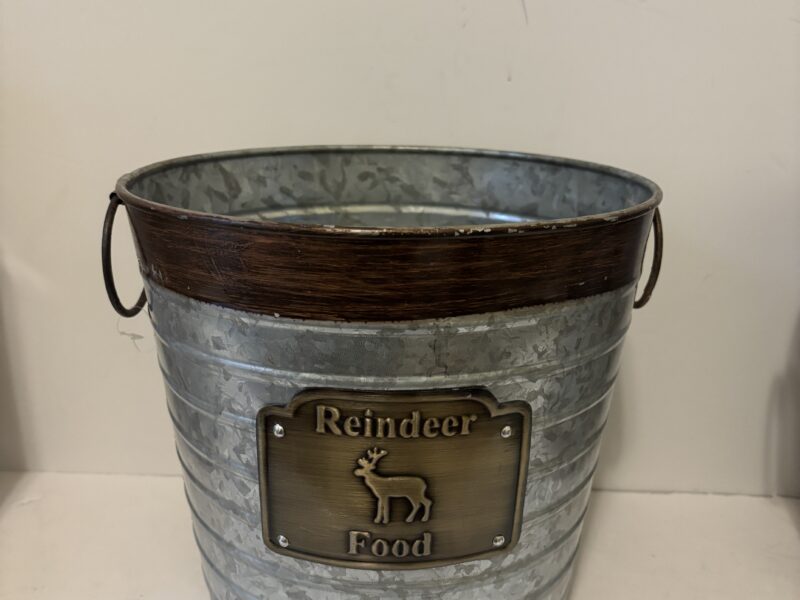 "Reindeer Food" Christmas metal buckets