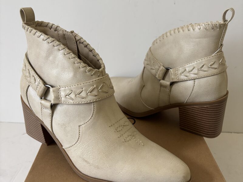 Frye and Co Ankle high heels Palma size 8.5 Stone BNIB Shoes