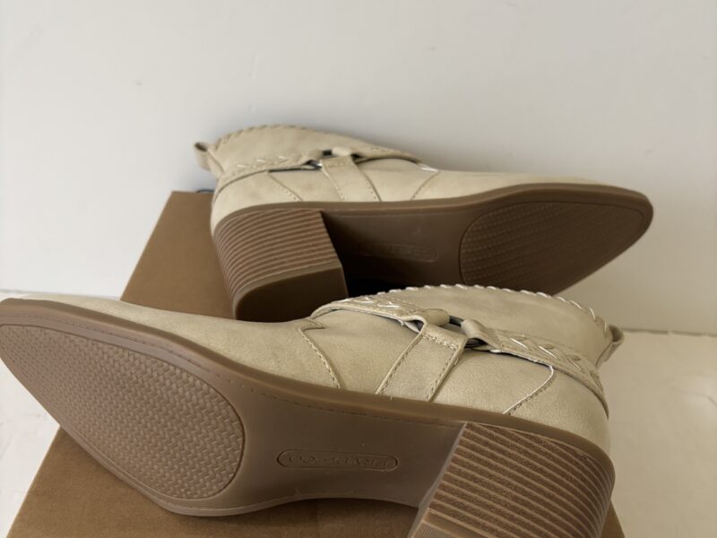 Frye and Co Ankle high heels Palma size 8.5 Stone BNIB Shoes