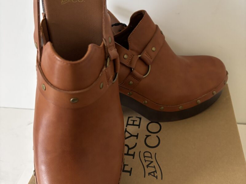 Frye and Co. Fabry Slip On Heels Women sz 11 Cognac BNIB