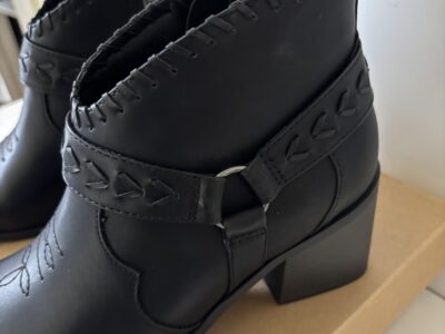 Frye and Co. Palma Black Heels Women Sz 9.5 Ankle
