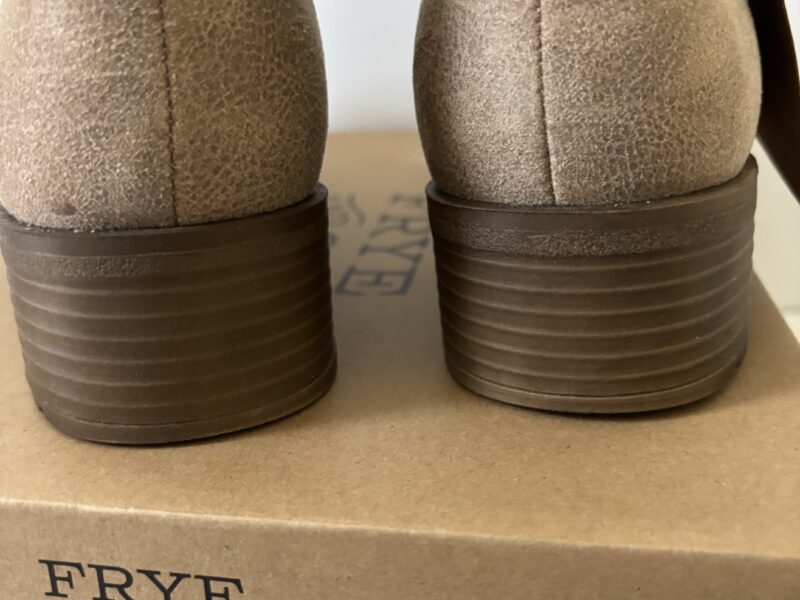 Frye and Co. Estreley Sand women sz 9.5