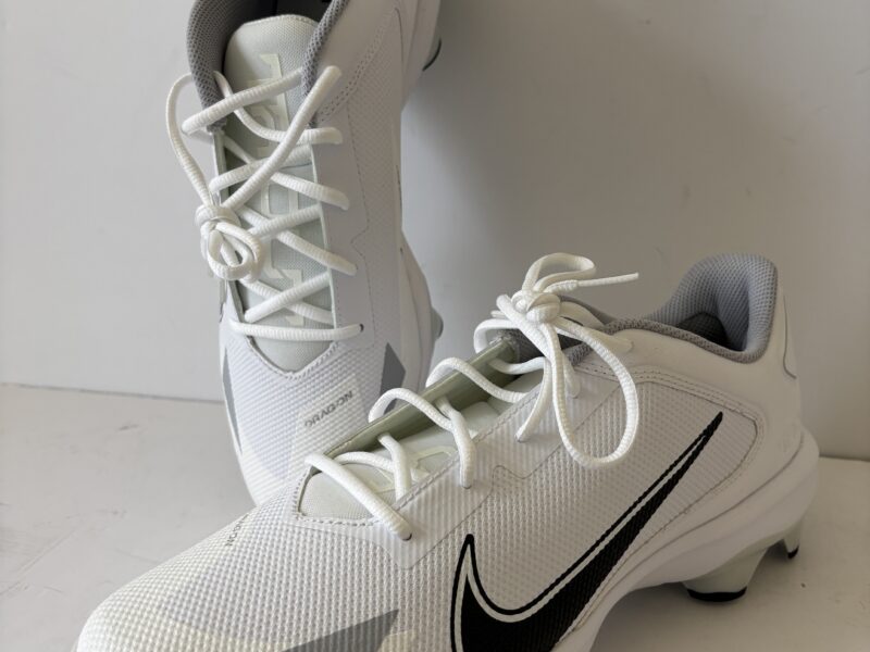 Nike Trout baseball Cleats white and Gray size 12