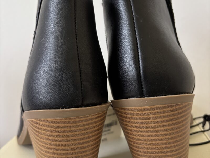 ANA Dutch Black Shoes sz 6M women's