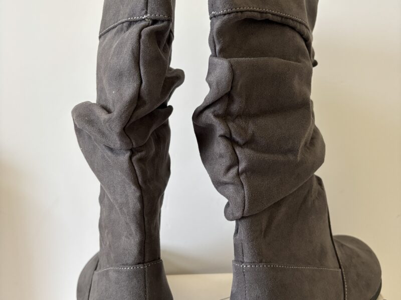 St. John's Bay Kimble Grey Boots women's sz 7.5M
