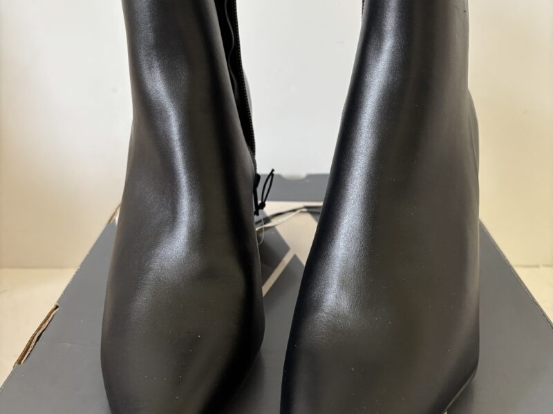 Worthington Padley Black Women's size 9.5M