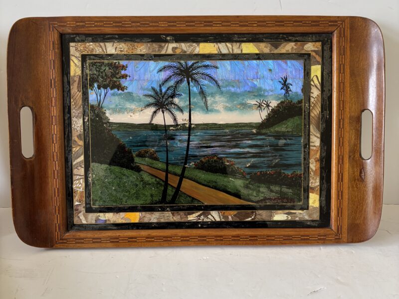 Wooden tray by Curiosidades Citrin Irmaos inlaid