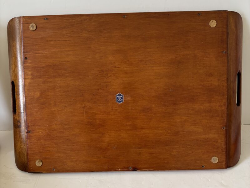 Wooden tray by Curiosidades Citrin Irmaos inlaid