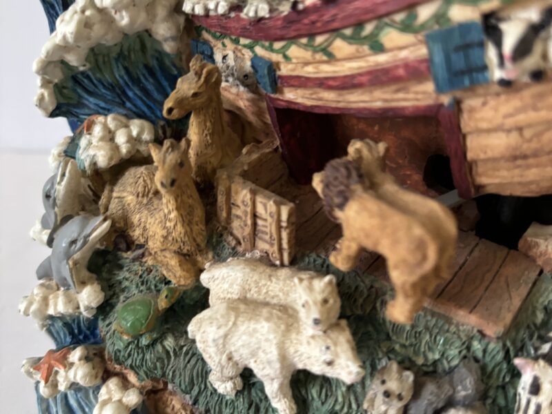 Noah's Ark musical animated figurine