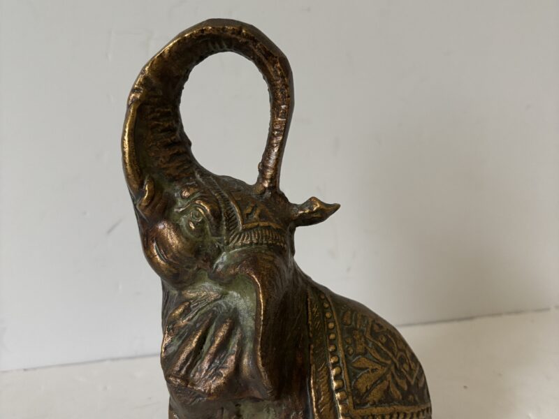 Vintage heavy bronze elephant figurine doorstop or bookend