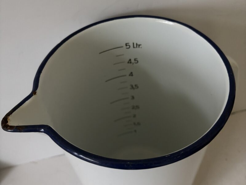 Large enamel 12" tall measuring cup 5 liter