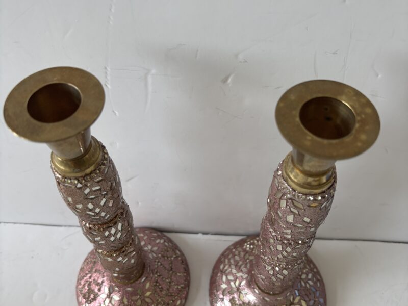 Pair of pinkish candles with glass inlay -for tapers