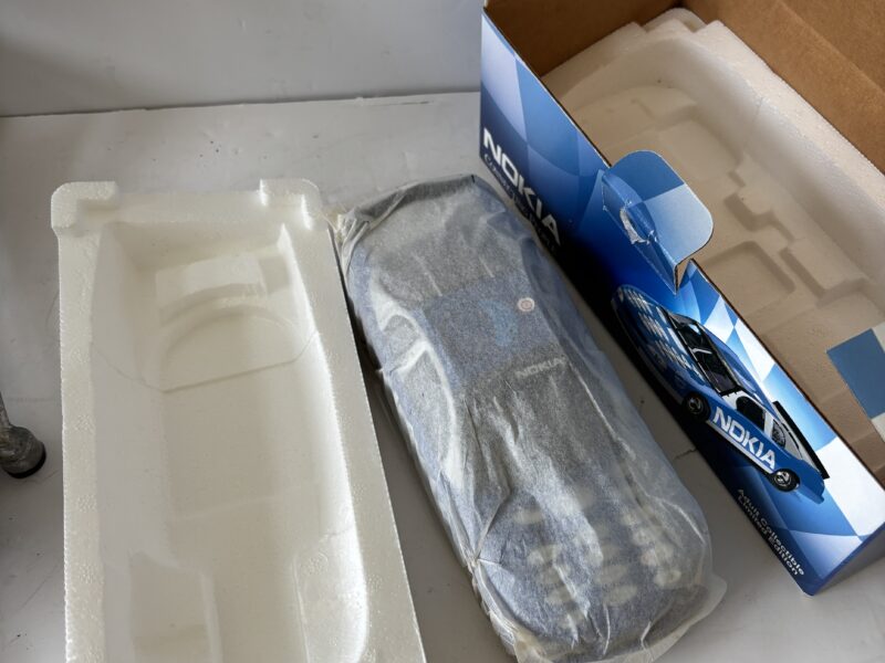 2000 Chevy Monte Carlo Diecast Replica 1:24 NIP