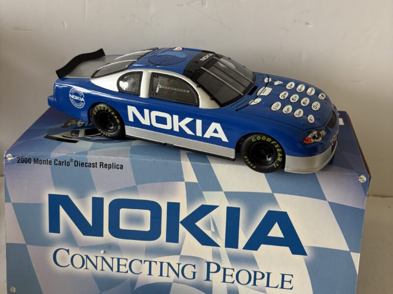 2000 Chevy Monte Carlo Diecast Replica 1:24 NIP
