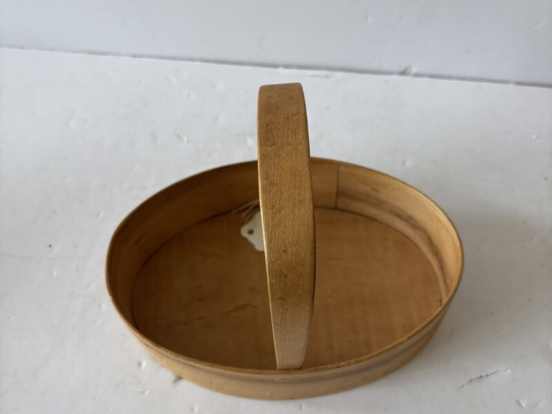 Vintage signed shaker or shaker style bentwood 2 finger basket