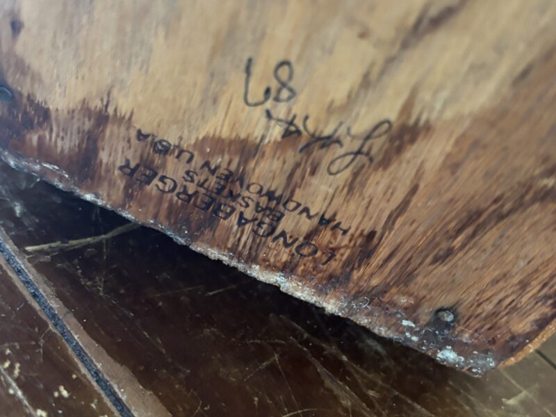 Vintage signed 1987 Longaberger 10 x8x6 basket