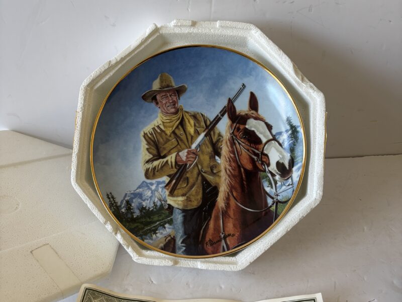Franklin mint ltd edition High Country by R. Tannenbaum 8" plate