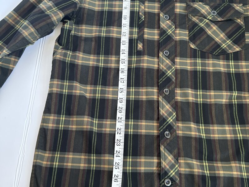 Preowned men Alaskan HeadGear by Duluth Trading Co. long sleeve plaid shirt M