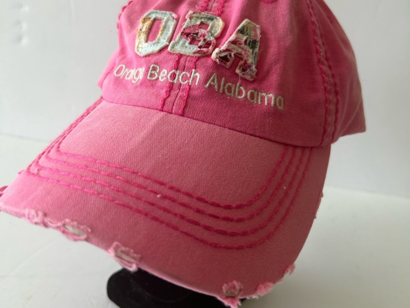 Robin Ruth OBA hat Adjusta