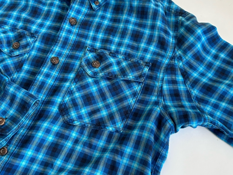Duluth Trading Co. men long sleeve shirt Medium