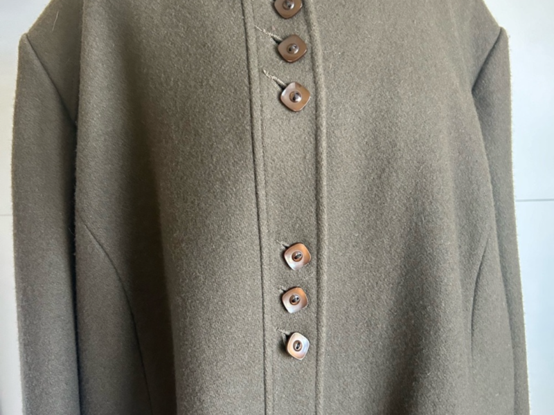 Vintage Silhouttes Women long coat 26 W Made in USA Olive green i