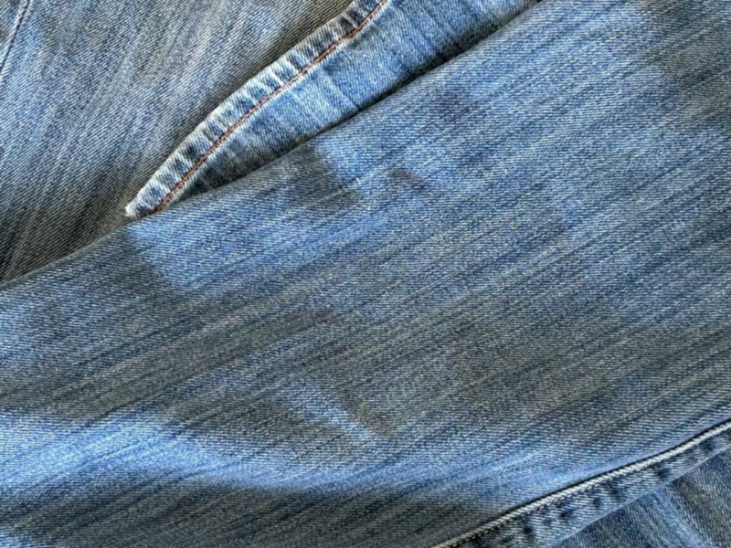 Preowned women Lucky Brand jeans size 6/28 Sweet ‘N Straight