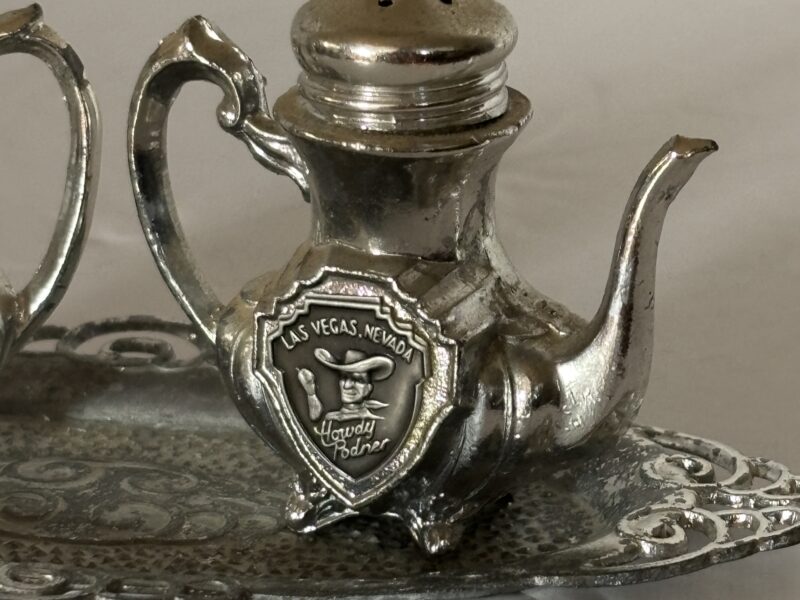 Las Vegas souvenir salt and pepper shakers with stand
