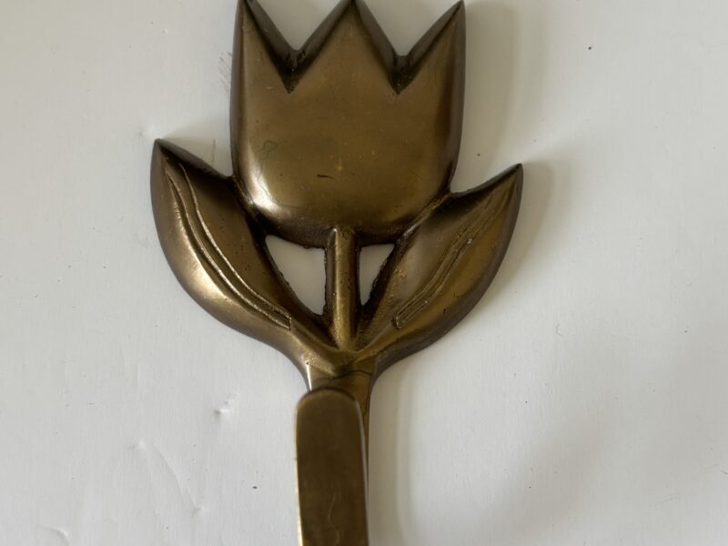 Brass tulip 4"!hook wall hanger decor