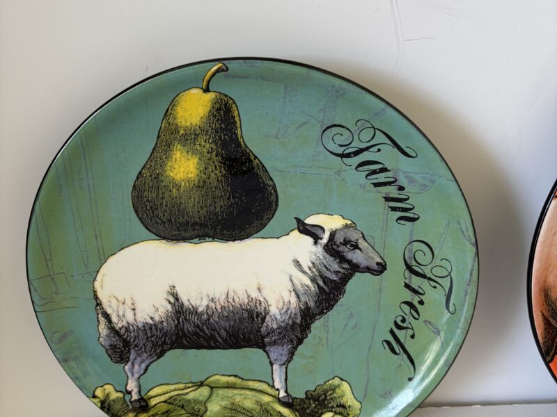 Pair of Farm Fresh Style Decorative 8" plates wall hanging