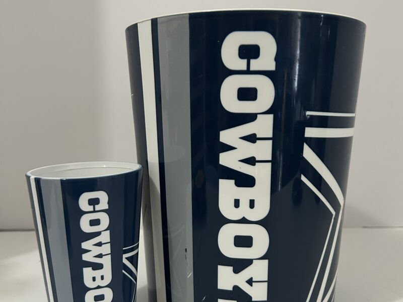 Dallas Cowboy trash can and cup