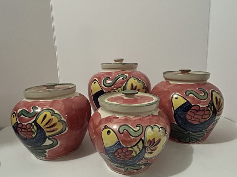 Set of 4 American pottery jars with Lids