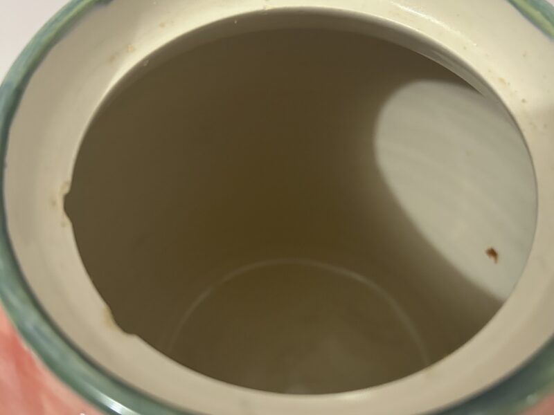 Set of 4 American pottery jars with Lids