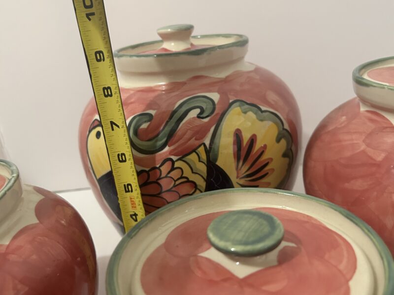 Set of 4 American pottery jars with Lids