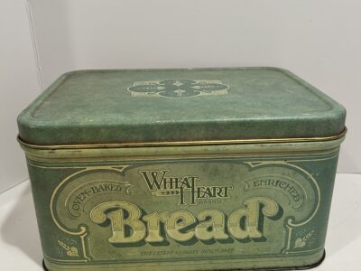 Large vintage tin bread box /decor
