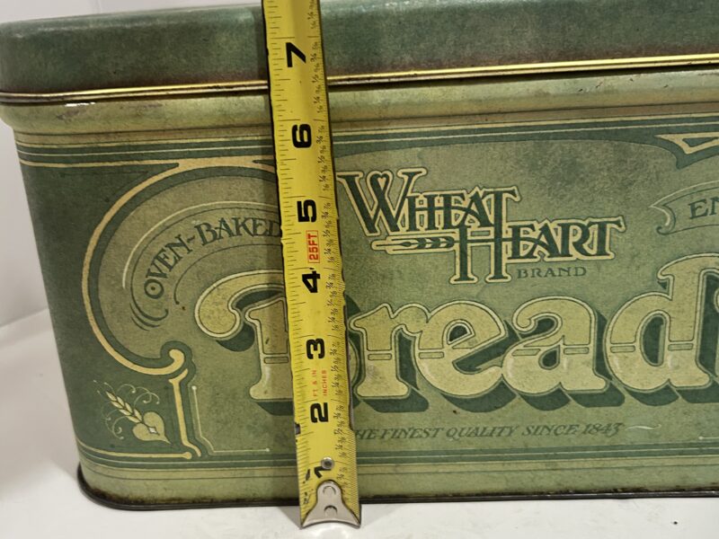 Large vintage tin bread box /decor