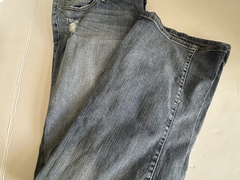 Torrid Blue Flare Wide Leg Jeans with Distressed Details 20XT