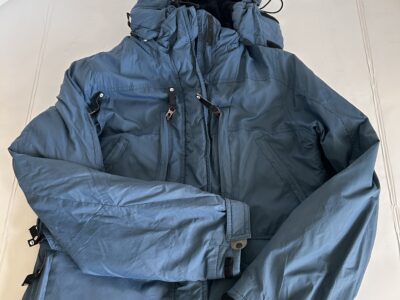 American Eagle Outfitters Blue Ski Snow Jacket Weather-Resistant