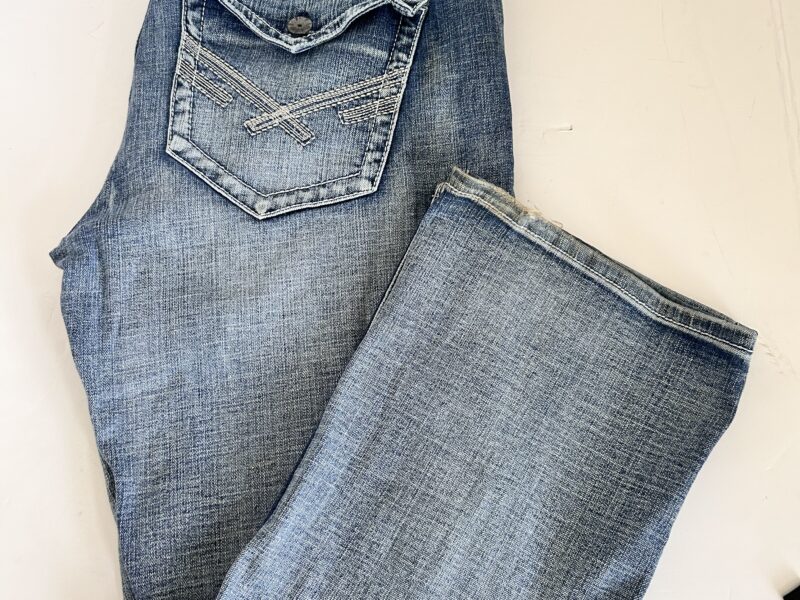 Classic Blue Bootcut Jeans with Faded Denim by Axel Size 38