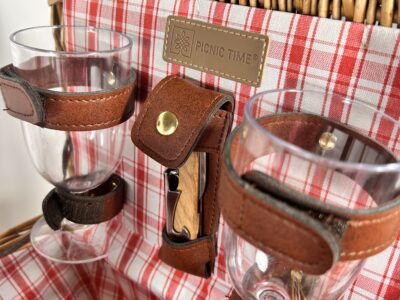 NWOT Picnic Time basket