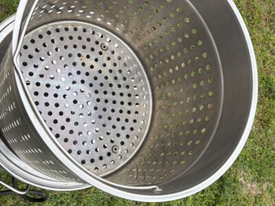 SOLD Bayou Classic 82 qt stainless steel pot with basket plus accessories