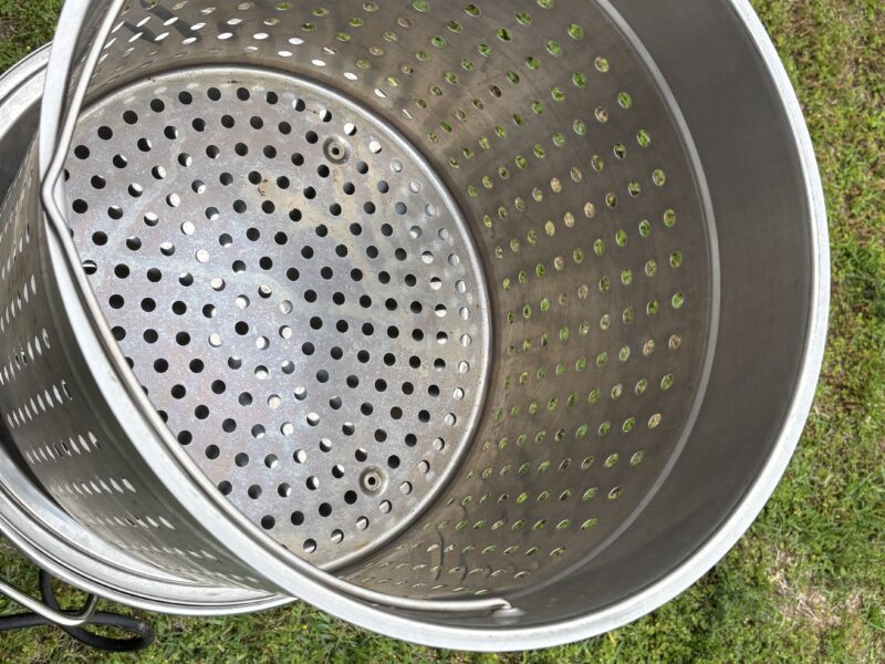 SOLD Bayou Classic 82 qt stainless steel pot with basket plus accessories