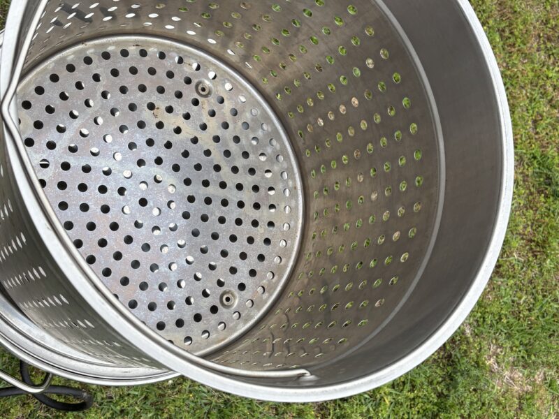 SOLD Bayou Classic 82 qt stainless steel pot with basket plus accessories