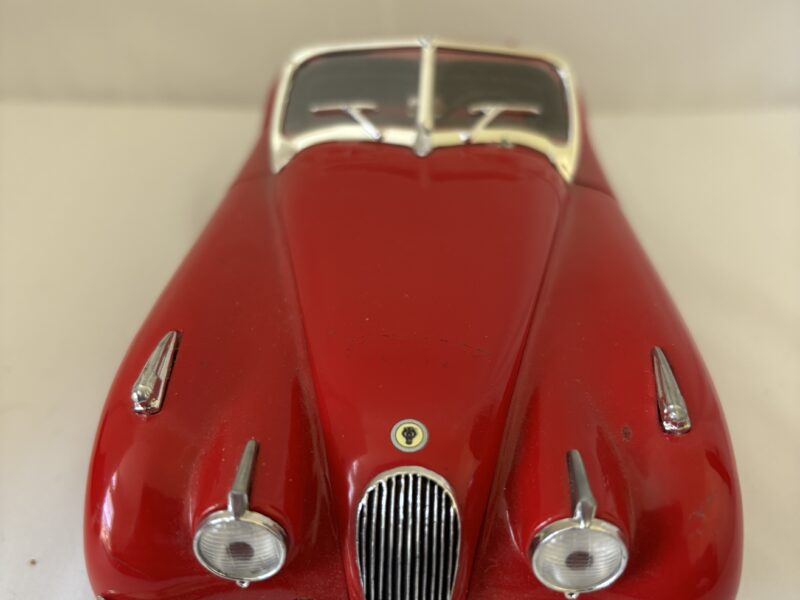 Red Jaguar 1948 XK-120 1:18 Diecast by ERTL