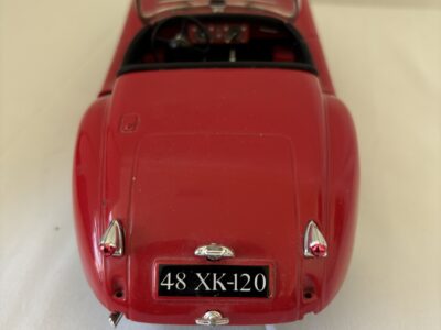 Red Jaguar 1948 XK-120 1:18 Diecast by ERTL